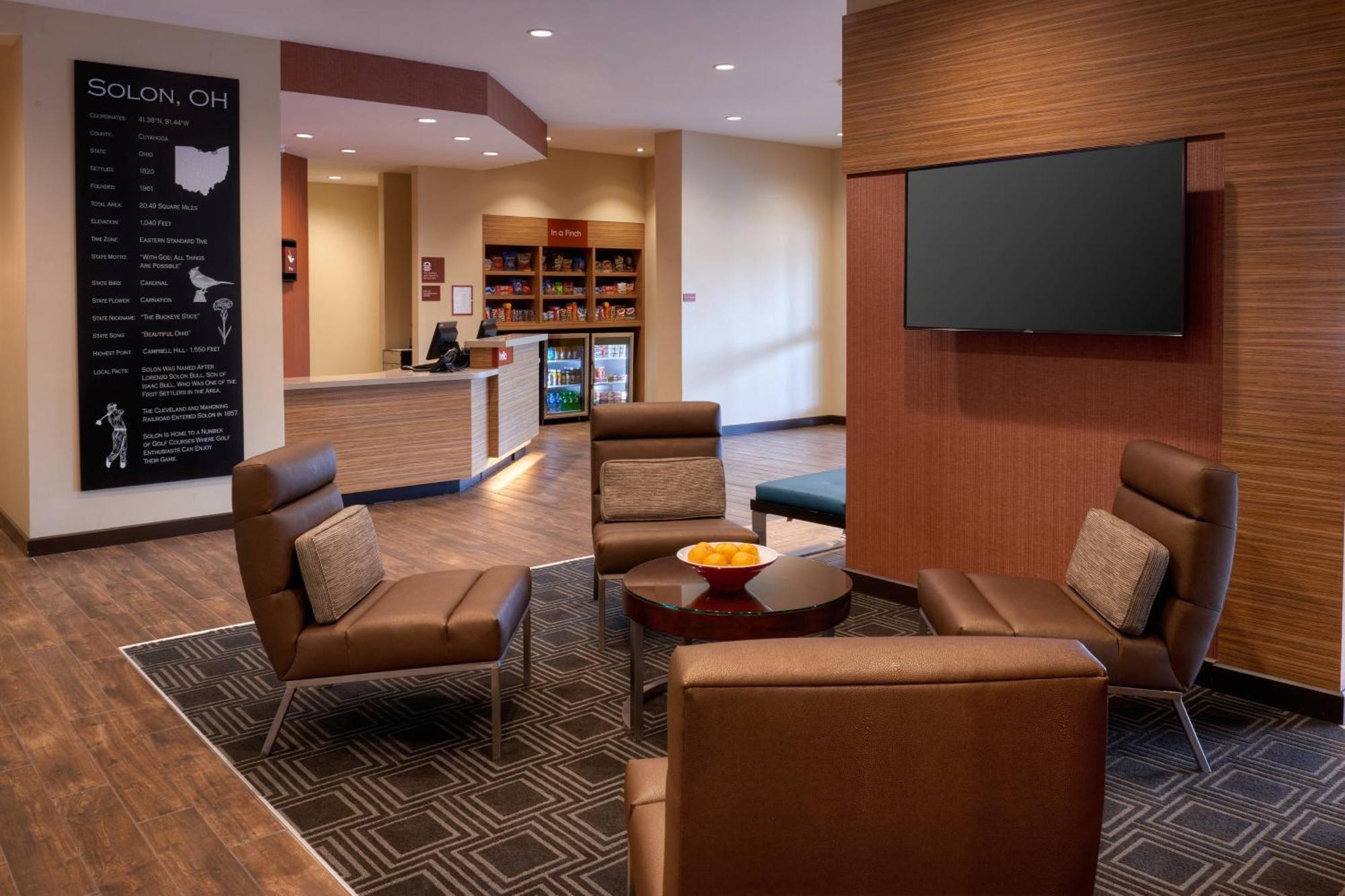 Towneplace Suites By Marriott Cleveland Solon Exterior foto
